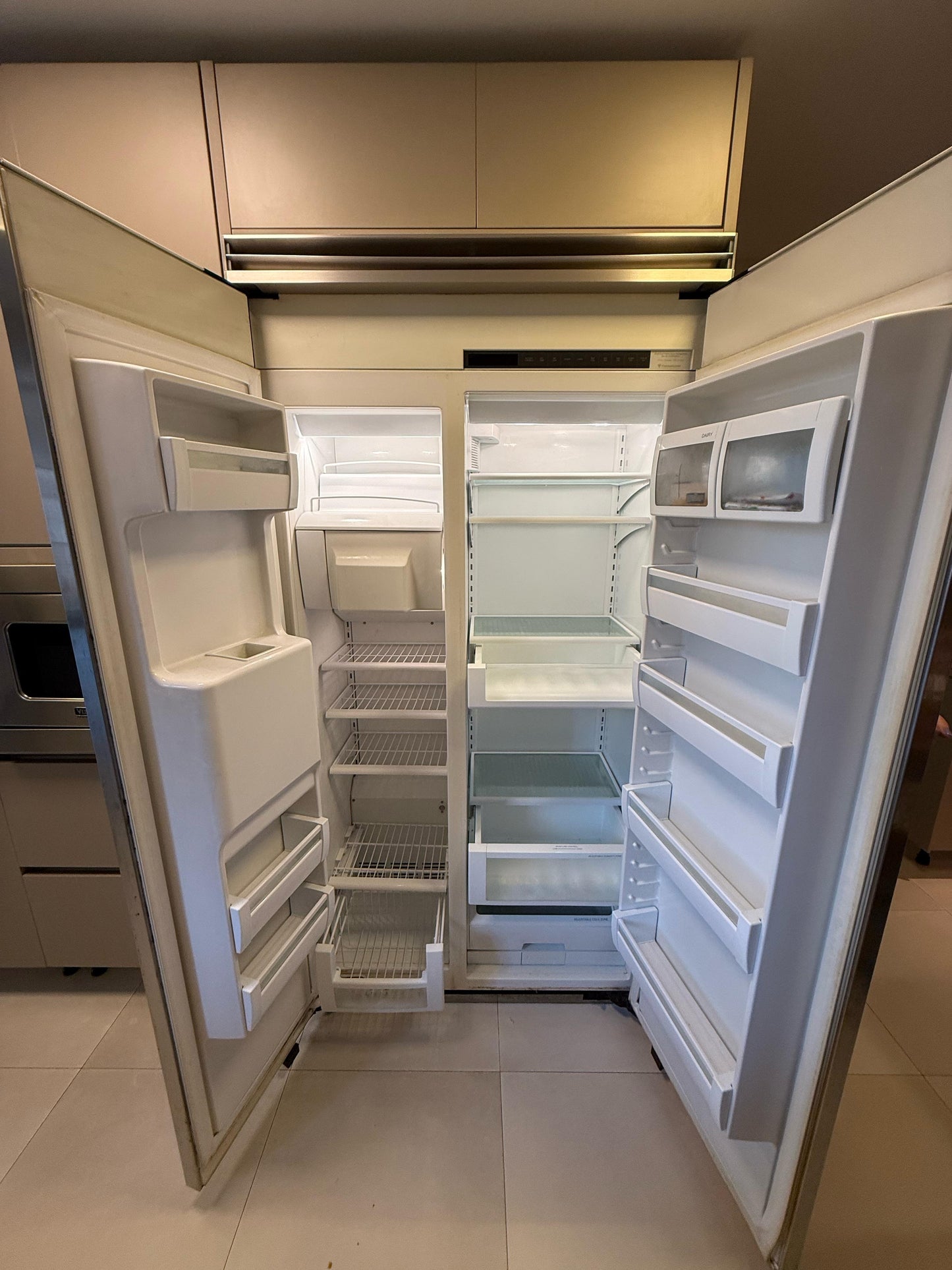 Geladeira Viking 48 polegadas side by side semi nova