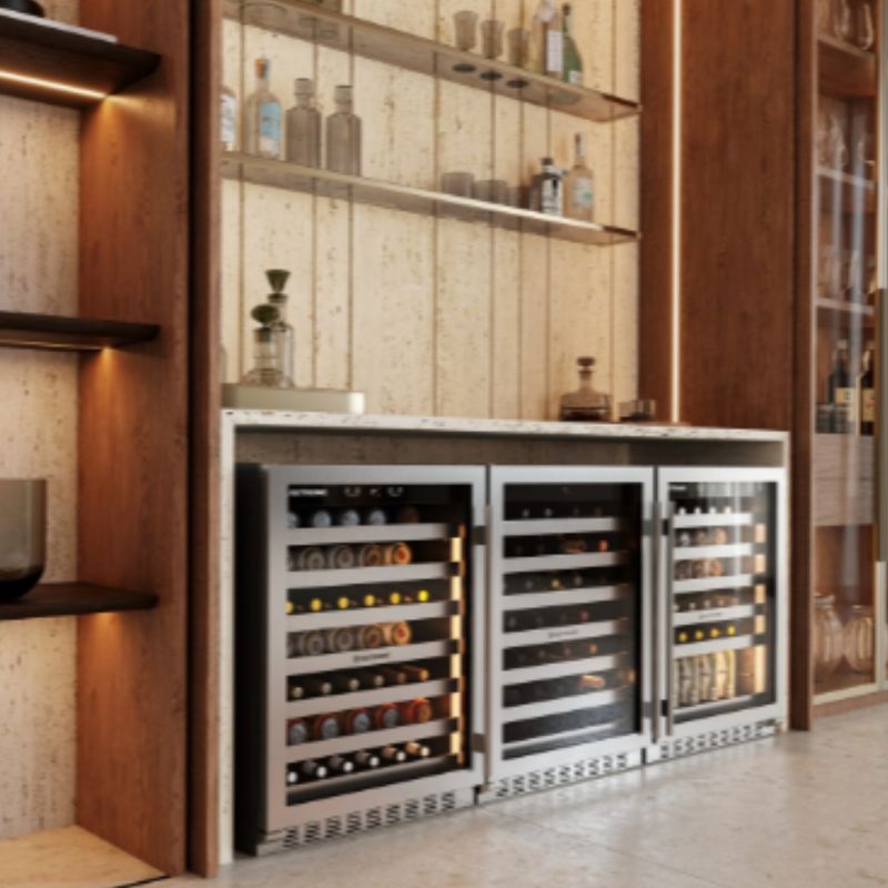 Beer Center Inox Elettromec 145 Litros Built-in 220V Abertura Esquerda - BCBI145XV2VPB