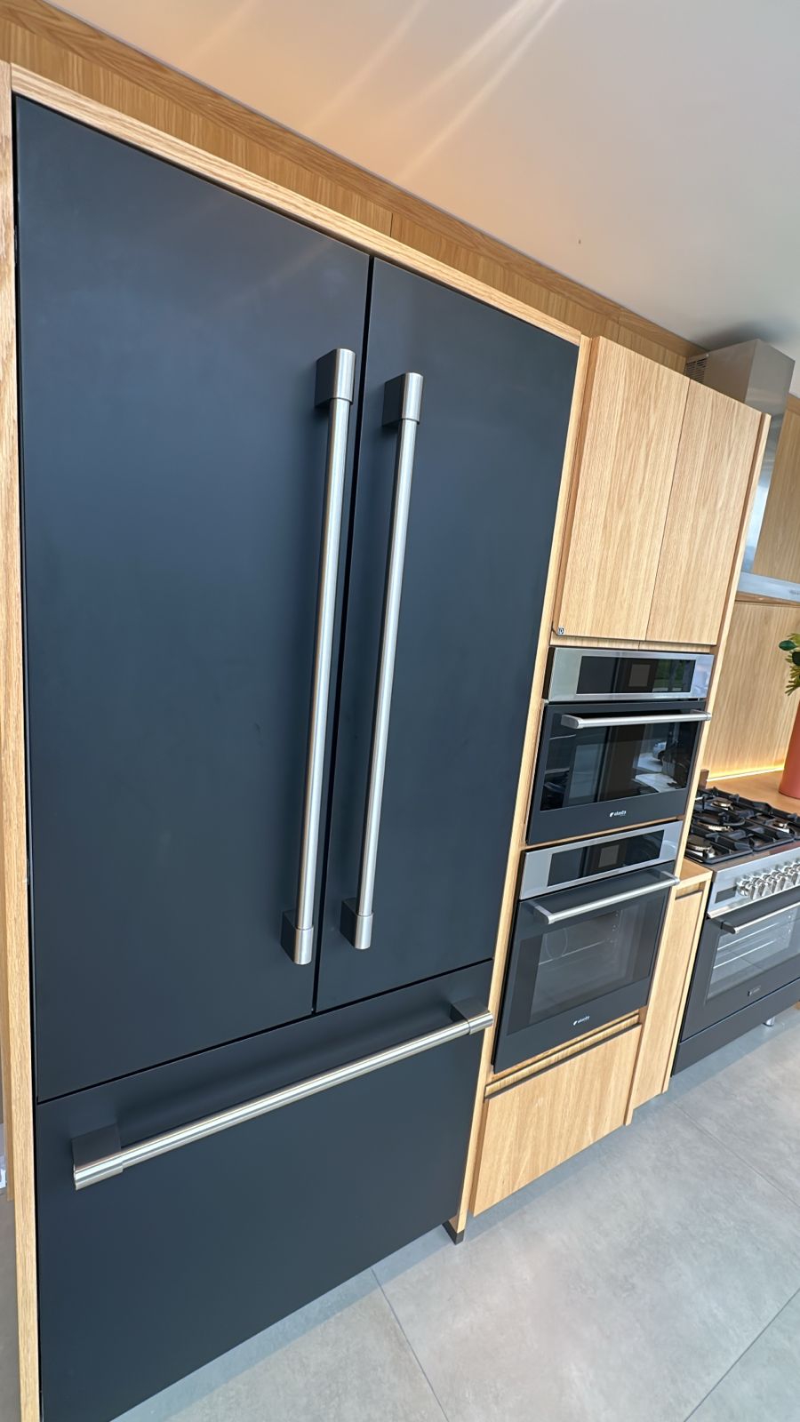 Refrigerador Elanto Professionale French Door | Combinado 36″ | Ice Maker