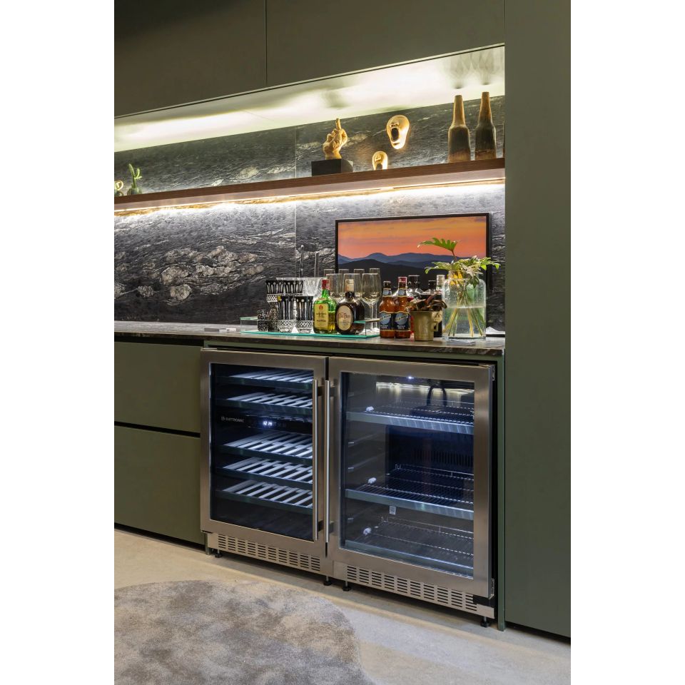 Beer Center 135 Litros Built-in Connect 127V Abertura Esquerda Elettromec - BCBI135XV1ATF