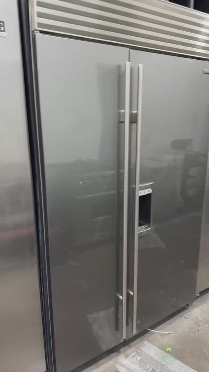 Geladeira Sub-Zero 48 Polegadas Side-by-Side com Ice Maker e Dispenser de Gelo na Porta